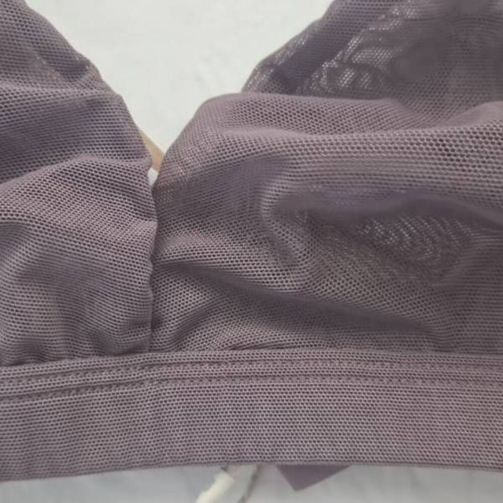 SKIMS TRIANGLE BRA NWT - Picture 3 of 9